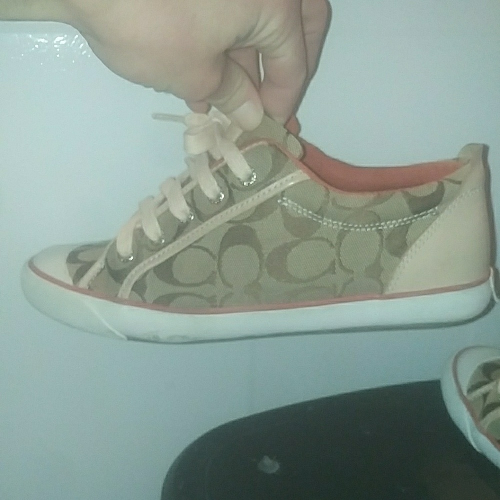 Coach tennis shoes